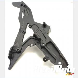 Platine repose-pieds (droit) KAWASAKI ER6 N