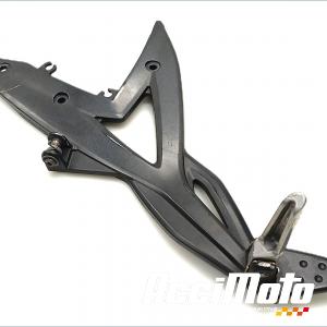 Platine repose-pieds (gauche) KAWASAKI ER6 N