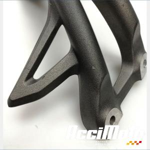 Platine repose-pied arrière (droit) TRIUMPH SPEED TRIPLE 1050 R