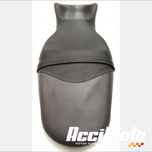 Selle (origine) TRIUMPH STREET TRIPLE 675 R