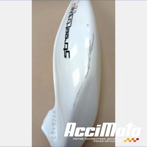Coque arrière (gauche) TRIUMPH STREET TRIPLE 675 R