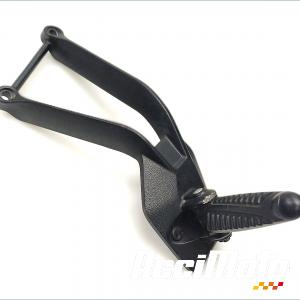 Platine repose-pied arri&egrave;re (droit) MV AGUSTA BRUTALE 920