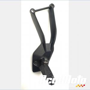 Platine repose-pied arrière (droit) MV AGUSTA BRUTALE 920