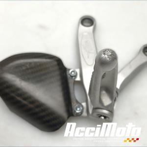 Platine repose-pied avant (droit) MV AGUSTA BRUTALE 920