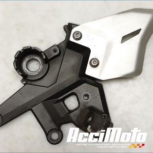 Platine repose-pied avant (gauche) KAWASAKI Z 650