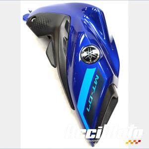 écope de réservoir (droit) YAMAHA MT-07