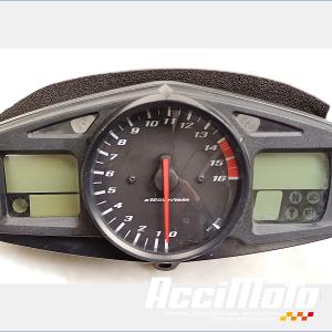 Compteur (tableau de bord) SUZUKI GSR 600