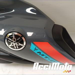 écope de réservoir (droit) YAMAHA MT-07
