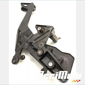 Platine repose-pieds (droit) KAWASAKI ER6 F