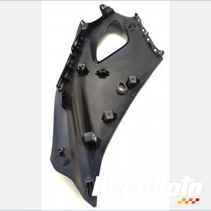 Flanc de carénage avant (droit) YAMAHA R7 YZF