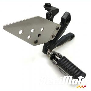 Platine repose-pied avant (droit) KAWASAKI Z 750
