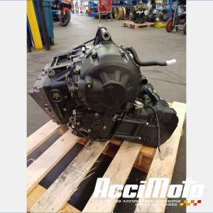 Engine YAMAHA R1 YZF1000