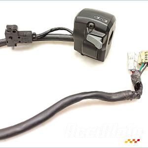 Commodo (gauche) TRIUMPH STREET TRIPLE 660 S