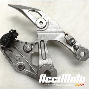 Platine repose-pied avant (droit) YAMAHA MT-09