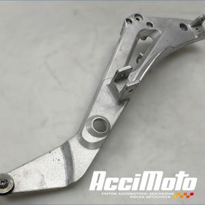 Platine repose-pieds (droit) HONDA DEAUVILLE NT650V