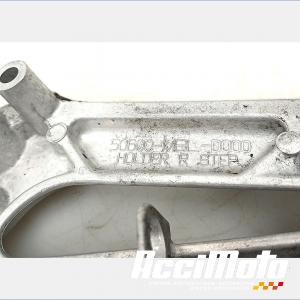 Platine repose-pieds (droit) HONDA DEAUVILLE NT650V