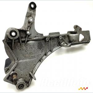 Platine repose-pieds (droit) HONDA PAN EUROPEAN ST1100