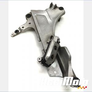 Platine repose-pieds (droit) HONDA PAN EUROPEAN ST1100