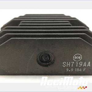 Régulateur de tension  YAMAHA TMAX XP560