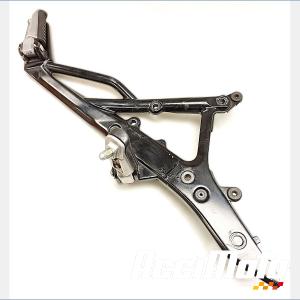 Platine repose-pieds (droit) KAWASAKI ER6 N