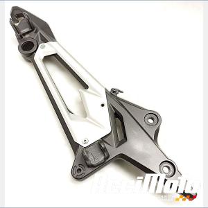 Platine repose-pieds (droit) KAWASAKI Z 800E