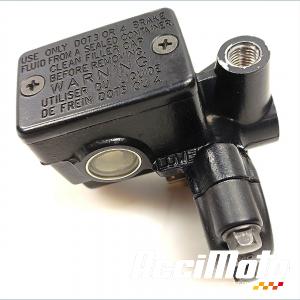 Ma&icirc;tre cylindre de frein avant KAWASAKI Z 300