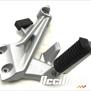 Platine repose-pied arrière (gauche) YAMAHA FJR 1300