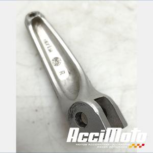 Repose-pied avant (droit) APRILIA RSV 1000