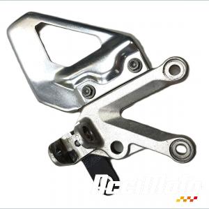 Platine repose-pied avant (droit) APRILIA RSV 1000
