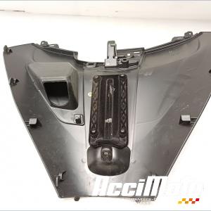 Tablier intérieur PIAGGIO MP3 300 HPE