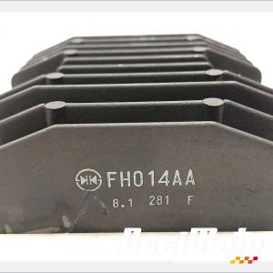 Régulateur de tension  HONDA CBR1000RR