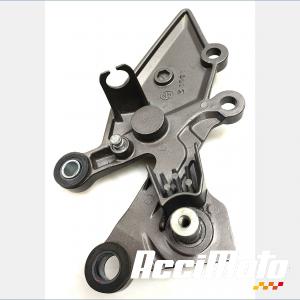 Platine repose-pied avant (droit) KAWASAKI Z 125