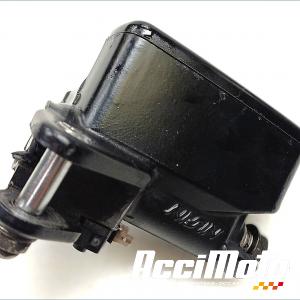 Maître cylindre de frein avant HONDA VFR800 VTEC
