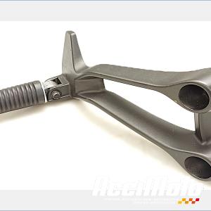 Platine repose-pied arrière (droit) YAMAHA TRACER 700