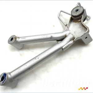 Platine repose-pied arri&egrave;re (droit) SUZUKI BANDIT GSF600N