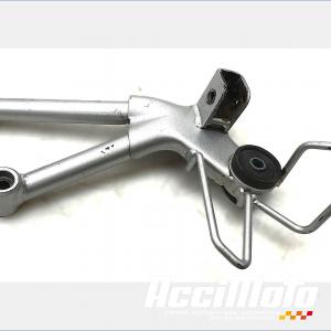 Platine repose-pied arrière (droit) SUZUKI BANDIT GSF600N