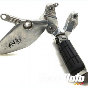 Platine repose-pied avant (droit) YAMAHA YZF 600R THUNDERCAT 