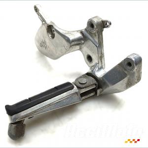 Platine repose-pied avant (droit) YAMAHA YZF 600R THUNDERCAT 