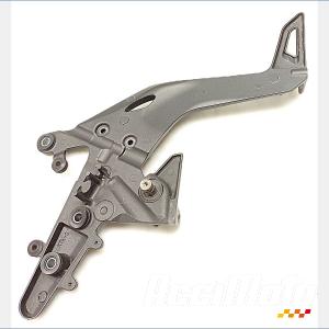 Platine repose-pieds (droit) KAWASAKI ER6 N