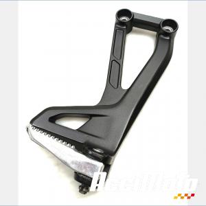 Platine repose-pied arri&egrave;re (droit) YAMAHA MT-09 TRACER GT