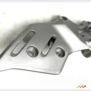 Platine repose-pied avant (droit) YAMAHA MT-09 TRACER GT