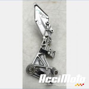 Platine repose-pied avant (droit) KTM 390 DUKE