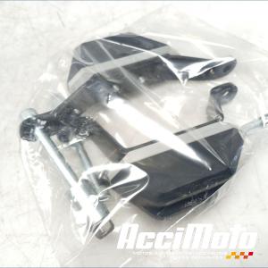 Pare-carter TRIUMPH STREET TRIPLE 675