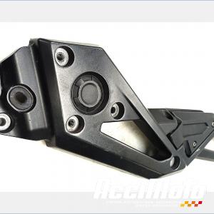 Platine repose-pied arrière (gauche) HONDA XADV 750