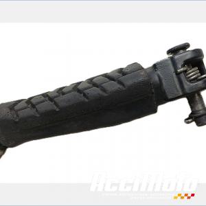 Repose-pied avant (gauche) KTM 390 DUKE