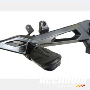 Platine repose-pied avant (droit) ZONTES SCRAMBLER 125