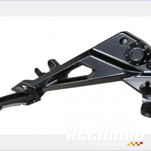 Platine repose-pied avant (droit) ZONTES SCRAMBLER 125