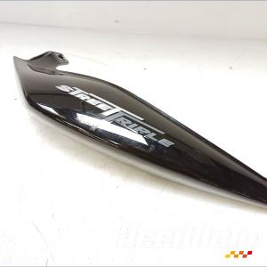 Coque arrière (gauche) TRIUMPH STREET TRIPLE 675