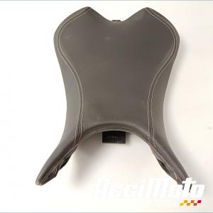 Driver seat TRIUMPH STREET TRIPLE 765 RS