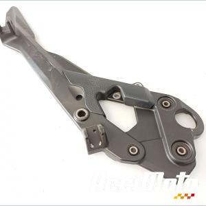 Platine repose-pieds (droit) YAMAHA XJ6N